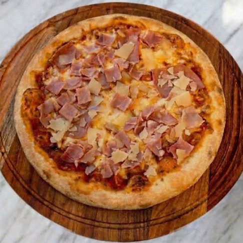 Pizza prosciutto